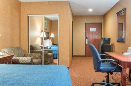 Meriden Hotel | Quality Inn & Suites