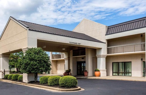Union City Hotel | Quality Inn Union City US 51