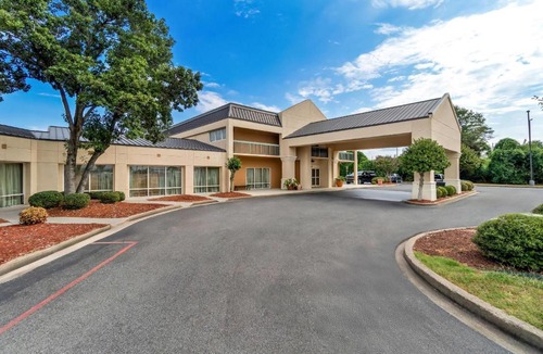 Union City Hotel | Quality Inn Union City US 51