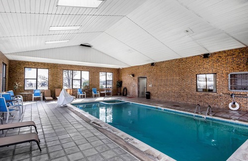 Dumas Hotel | Quality Inn