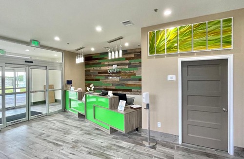 Elgin Hotel | Quality Inn