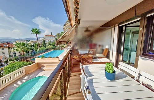 Lazaret Apartment | Quality-Time in Nice, apartment with great sea view and pool near the port
