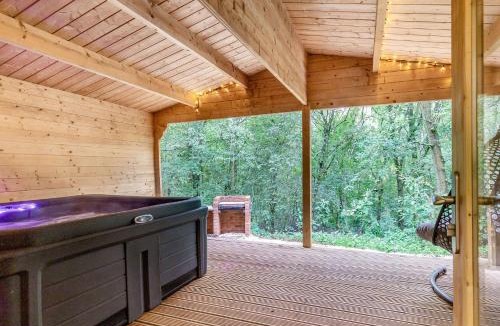 Freehay Resort | Quarry Walk Lodges