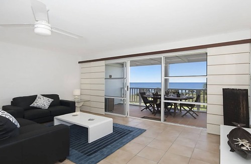 Lennox Head Apartment | Quarterdeck 23 - Stunning Ocean Views