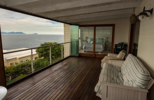 Simon's Town Apartment | Quarterdeck Holiday Apartment
