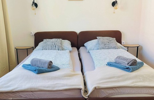 Mitte-Sud Apartment | Quartier 5 - Ferienwohnung
