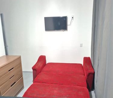 Lulu Ilgenfritz House | Quarto 1 ijui