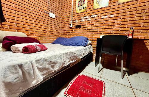 Botucatu House | Quarto com Banheiro Privado no Centro de Botucatu