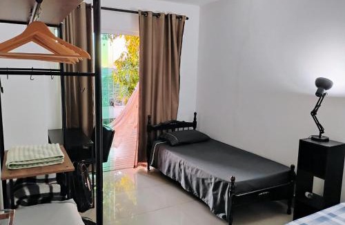 Campinas House | Quarto com Varanda - Recanto do Sabiá