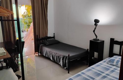 Campinas House | Quarto com Varanda - Recanto do Sabiá