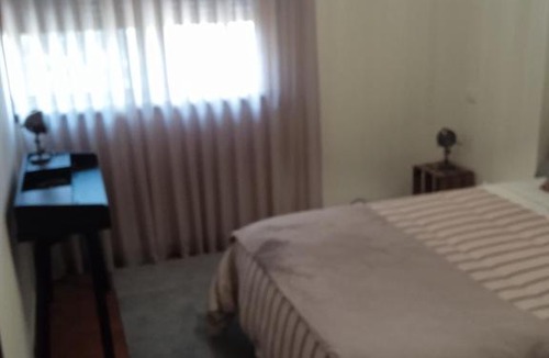 Ermesinde House | Quarto em apartamento