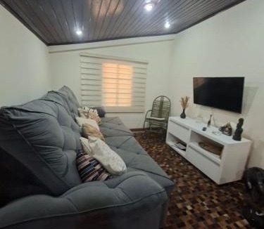 Vila Yolanda House | Quarto Individual Econômico Piscina Centro