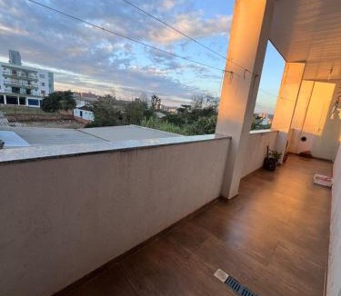 La Salle House | Quarto simples