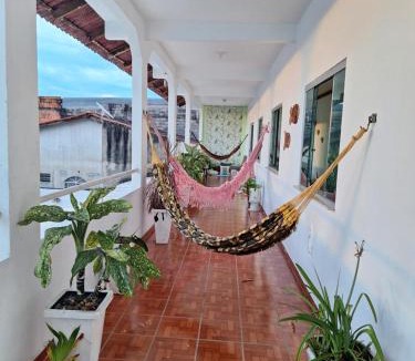 Alvorada House | Quarto triplo com banheiro em Pousada e Restaurante