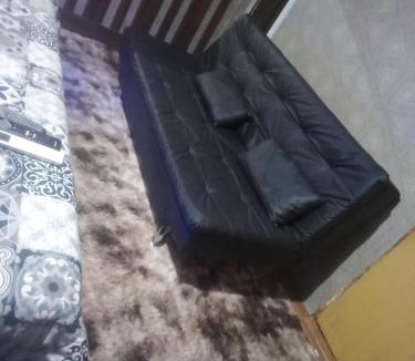 Jardim dos Ipes House | Quarto Vip, cama king, ar e tv, sacada e banheiro