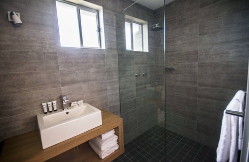 Batemans Bay Hotel | Quays Hotel