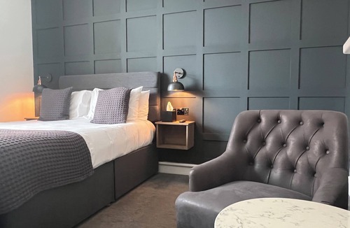 Salisbury House | Qudos