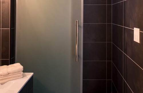 Lower Queen Anne Apartment | Queen Anne Design Studio, 7days max.