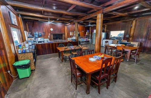 Upper Warren House | Queen & Bunk Chalet 9 | Manjimup WA