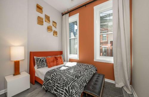 Mount Auburn Apartment | Queen City Views 1 Chic 1 BDR