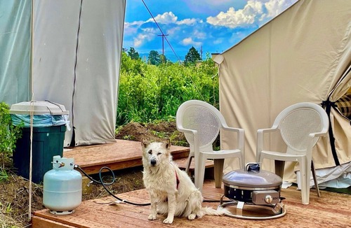Monument Cabin | “Queen's Quarters” Cozy Outdoor Glamping Hot Tub
