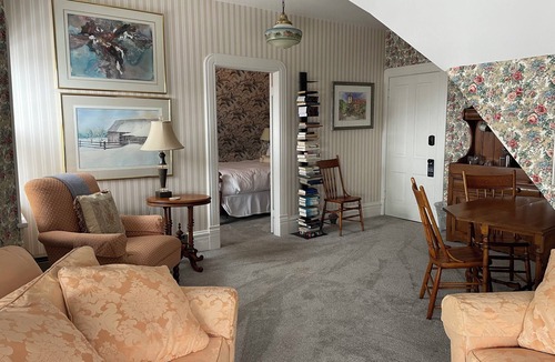 Bayfield Bed & Breakfast | Queen's View B&B- Mona's South, Lake Views, Sauna, Pool, Garden, Bayfield, WI