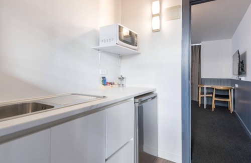 Richmond Hotel | Queen Street Studios