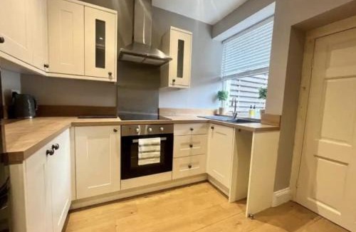 Skipton House | Queens Cottage
