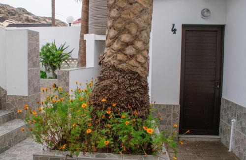 Luderitz House | Queens Cove