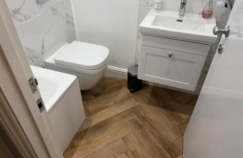 Exeter Apartment | Queens Terrace Apartments