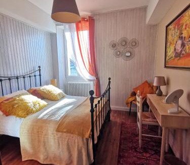 Confolens Bed & Breakfast | 'Quelle Belle Vue' Chambre d'Hote