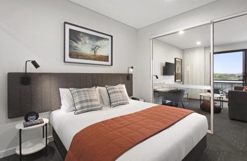 Orange Apartment | Quest Orange