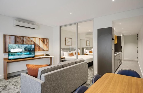 Port Adelaide Apartment | Quest Port Adelaide