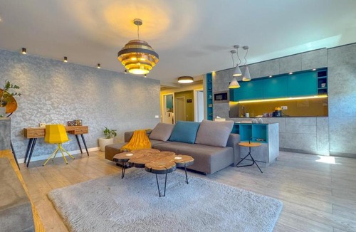 Tractorul Apartment | Quiboo #2