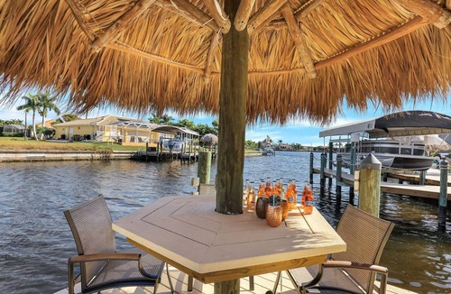 Burnt Store Villa | Quick Gulf Access Pool/Spa with Games Room + Tiki