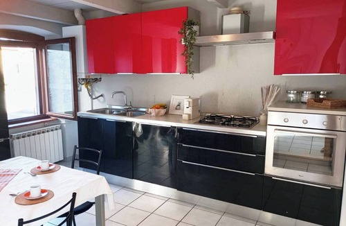 Cavaglia Apartment | Quick Home Loft - One Bedroom Apartment, Sleeps 4
