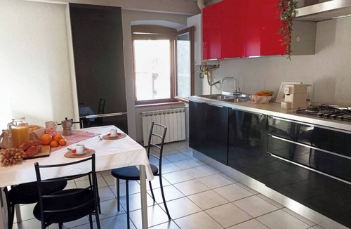 Cavaglia Apartment | Quick Home Loft - One Bedroom Apartment, Sleeps 4