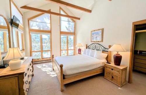 Keystone House | Quicksilver 1608 by SummitCove Lodging in Colorado