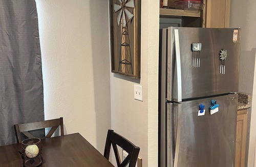 Moses Lake House | Quiet 1 bedroom Getaway on Legacy Golf Course & close to Mardon Resort!