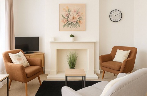 Shepherdswell Cottage | Quiet 2-Bed Kent Cottage Retreat Close to Canterbury, Dover Via Francigena
