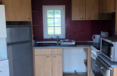 Damiatte House | Quiet 2CH mobile home in the countryside with view of horses
