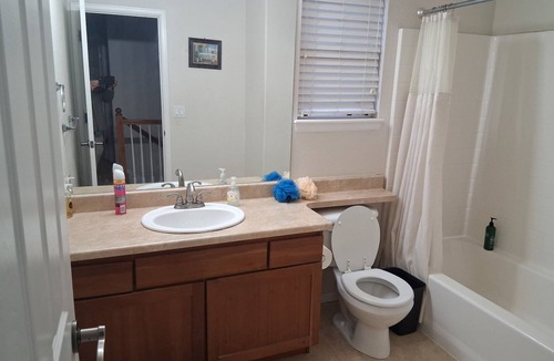 Thornton House | Quiet 3-Bedroom Home in Denver Suburbs near Light Rail Station