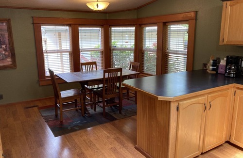 Southeast Eugene House | Quiet 3 Bedroom House in Desirable Eugene Neighborhood