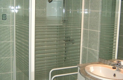 Viggianello House | Quiet air-conditioned T2 in villa near shops and sea