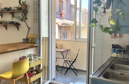 Les Chartreux Apartment | Quiet and bright cocoon, close to the town center and all amenities