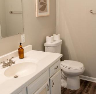 Salem Apartment | Quiet and Comfortable 2 BD in Duplex