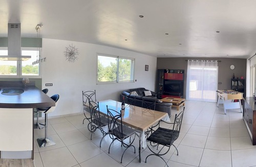 Argeliers Villa | Quiet and comfortable villa in the heart of an area of ​15 ha