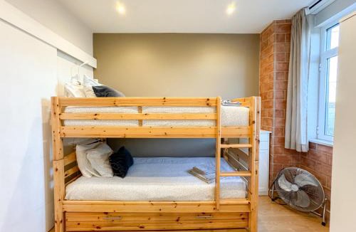 Marvila Apartment | Quiet and Cozy, Easy Access to Lisbon Highlights #1880