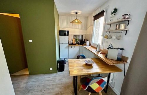 Poitiers Apartment | Quiet and cozy studio near the station