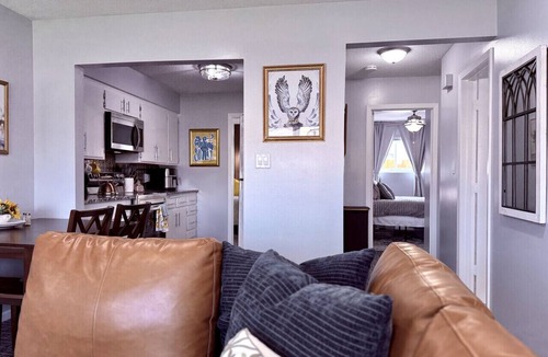 Little Canada Apartment | Quiet and Relaxing 2 Bedroom in Little Canada